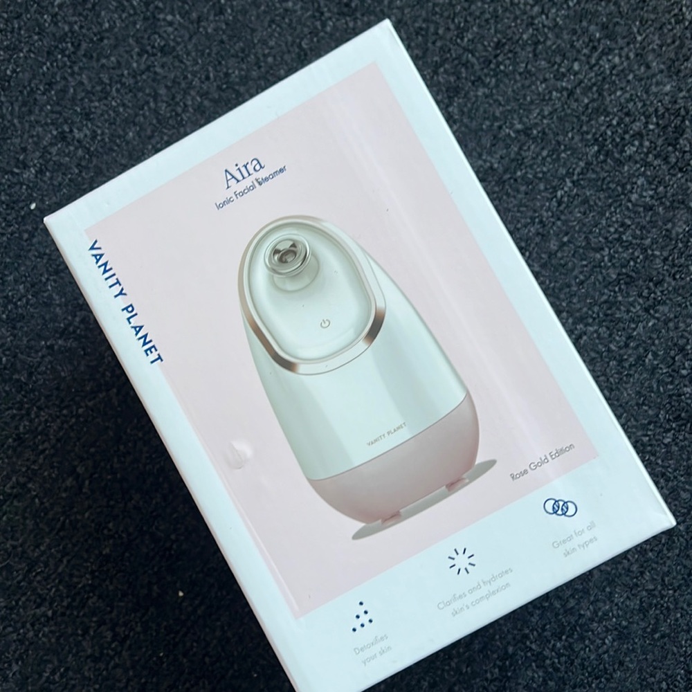 Vanity Planet Brand New Aura Steamer